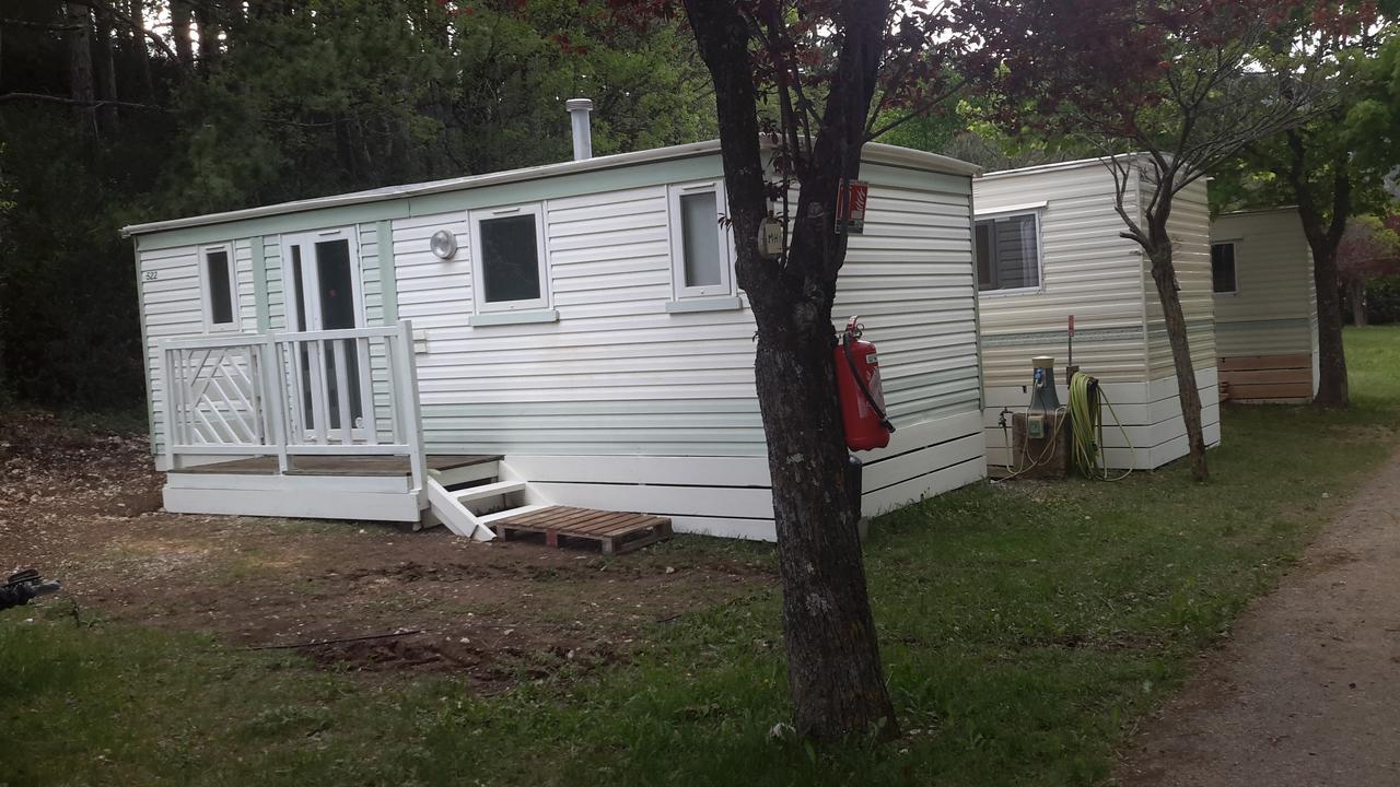 Camping Du Lac Saint-Julien-du-Verdon Εξωτερικό φωτογραφία
