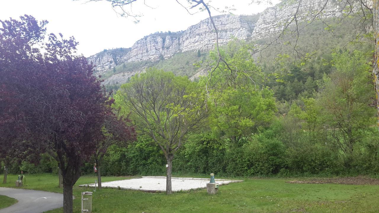 Camping Du Lac Saint-Julien-du-Verdon Εξωτερικό φωτογραφία