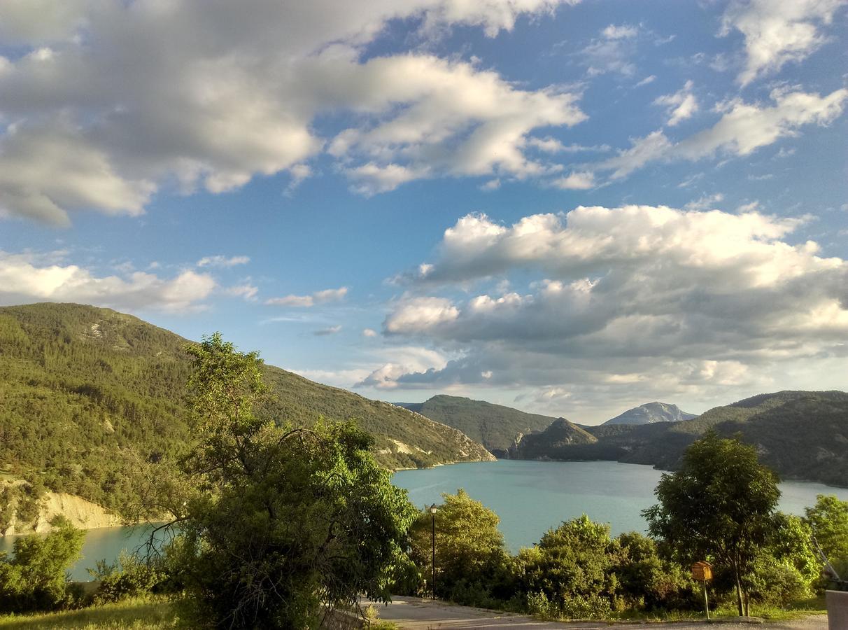 Camping Du Lac Saint-Julien-du-Verdon Εξωτερικό φωτογραφία